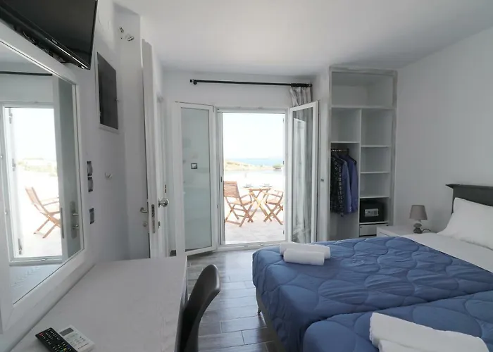 P&g Apartahotel Naxos City